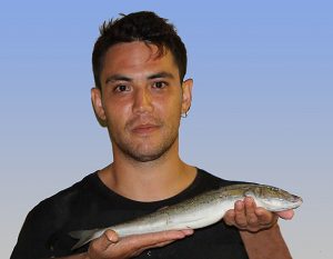 Kiong Wong with his prize winning whiting (Picture: Peninsula Whiting Classic).   